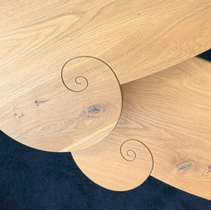 Detailaufnahme Tischplatten Scholtissek Shell Beistelltisch Set in knorriger Eiche natur geölt