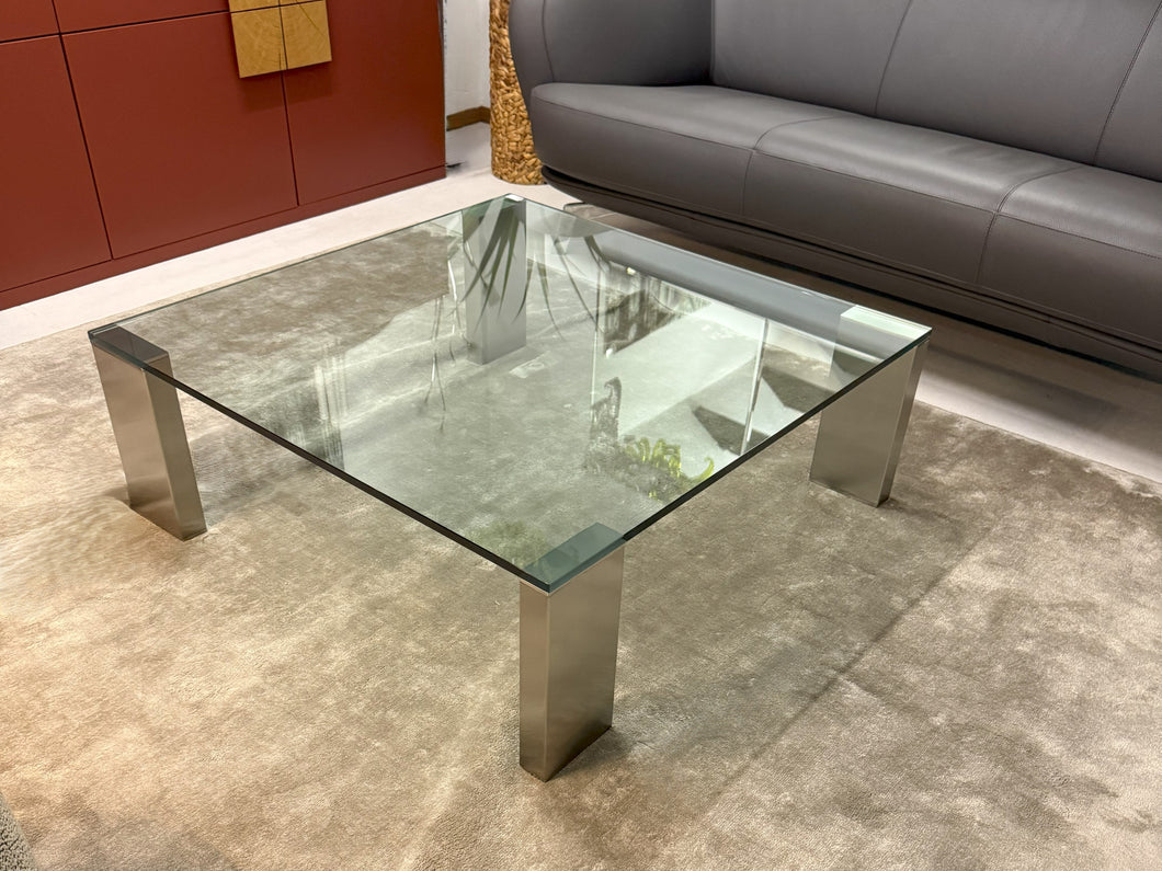 Solmet Glascouchtisch Giava mit Kristallglasplatte und satiniertem Edelstahlgestell, Ausstellungsstück 100 x 100 cm