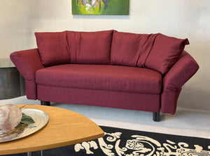Schlafsofa Malou von Franz Fertig in Rot, Kiegebreite 130 cm, Ausstellungsstück im Neuzustand